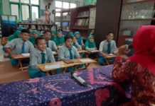 SONGSONG PERPUSTAKAAN DIGITAL BERSAMA SINA DAN PERPUSDA REMBANG smp islam an-nawawiyyah