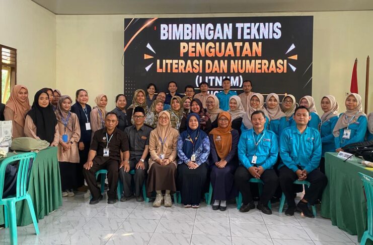 Hari Belajar Guru: Ikhtiar SMP Islam An-Nawawiyyah Lahirkan Pendidik Kompeten dan Adaptif